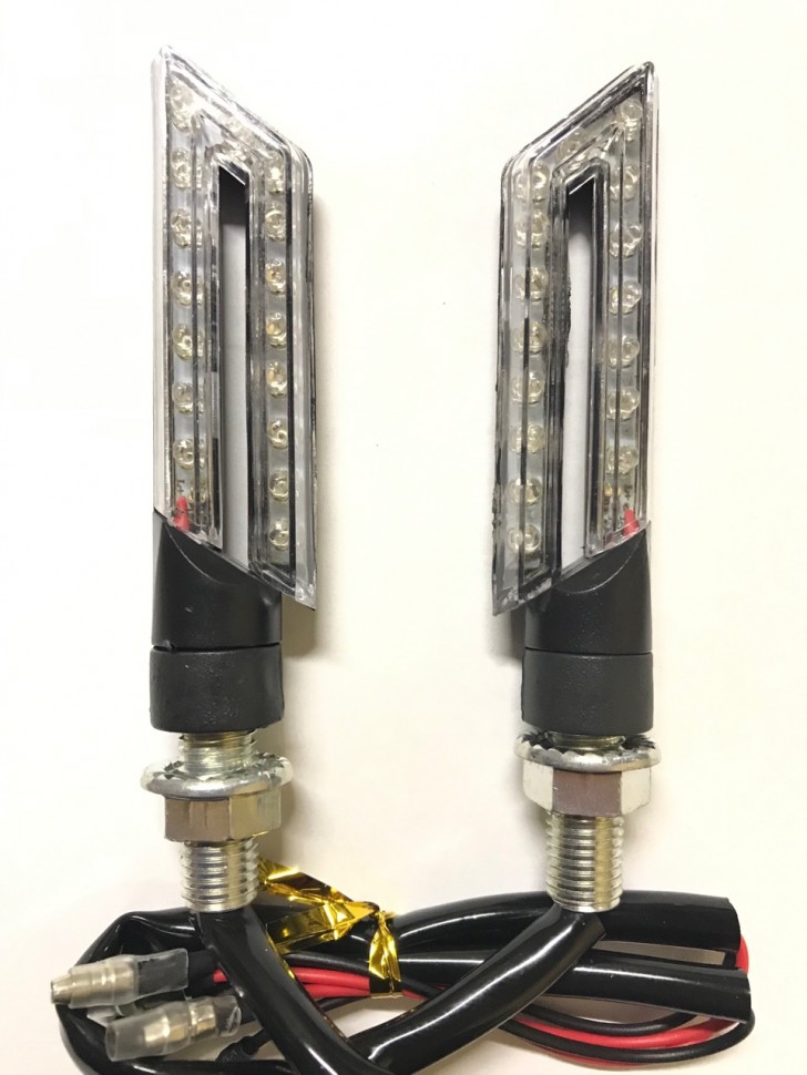 Поворотники светодиодные скутер/мото (2 штуки) тип 4