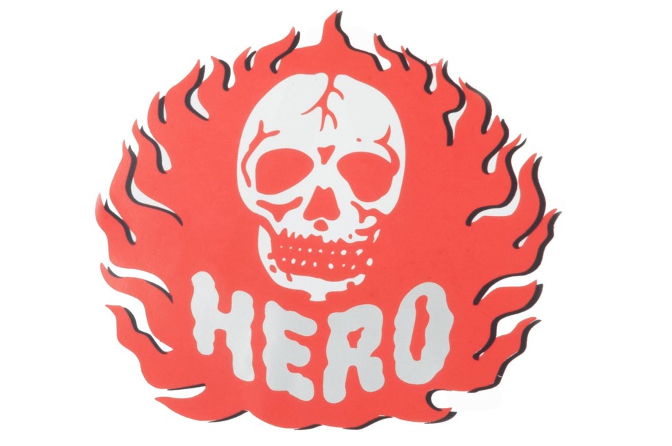 Наклейка декор HERO (14x14см)
