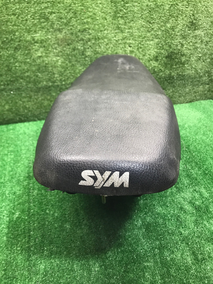 Сиденье в сборе Sym Orbit 50/125