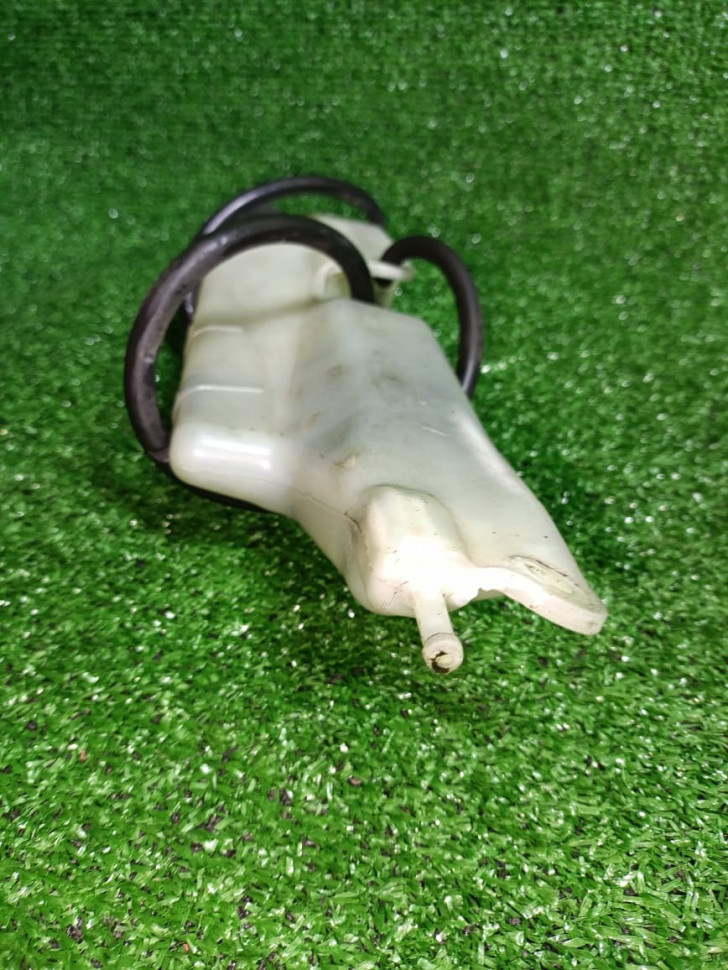 Расширительный бачок Suzuki Boulevard M109R VZR 1800 Расширительный бачок Suzuki Boulevard M109R VZR 1800