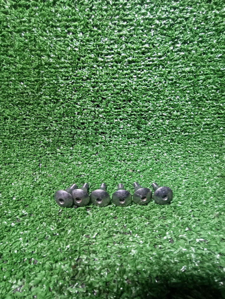 Крепеж фары Suzuki Boulevard M109R VZR 1800