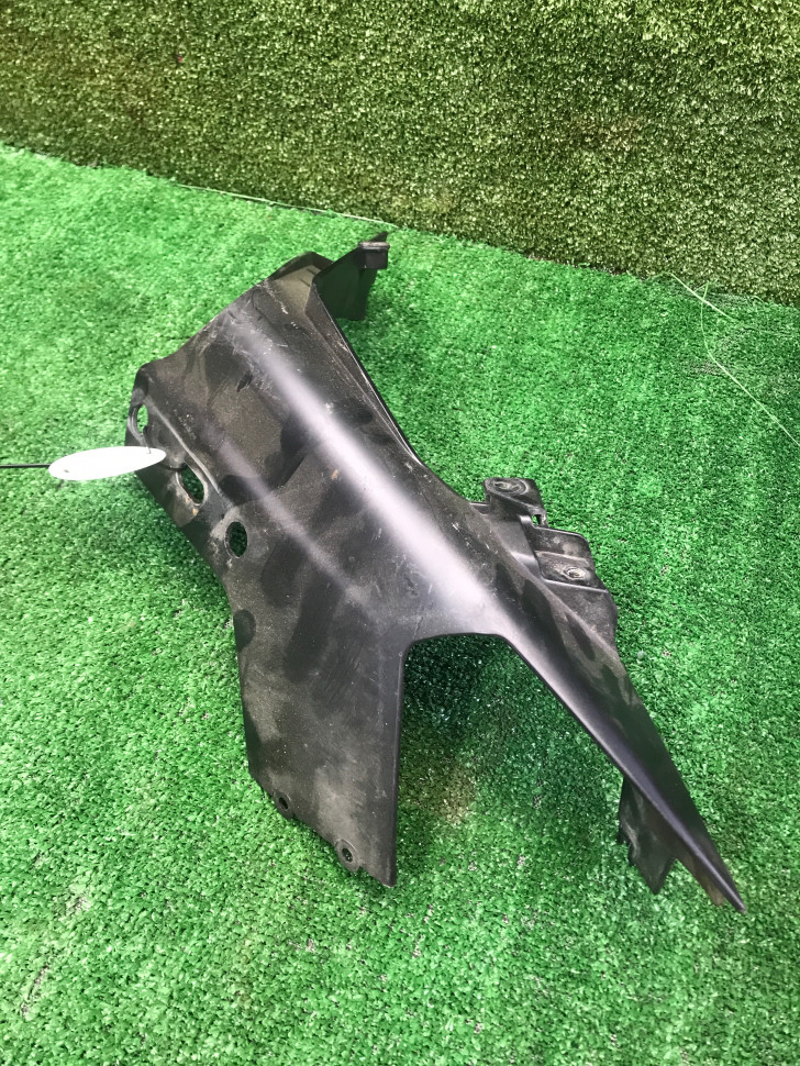 Обтекатель передний левый KTM RC 390 2014