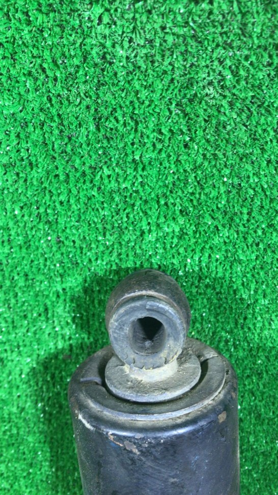 Амортизатор задний Урал 330мм Амортизатор задний Урал 330мм