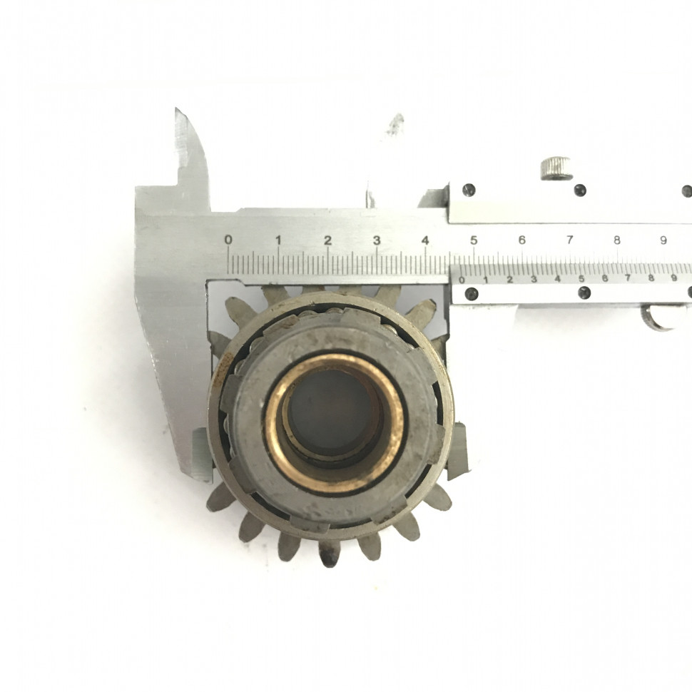 Вал вторичный с подшипником ИЖ