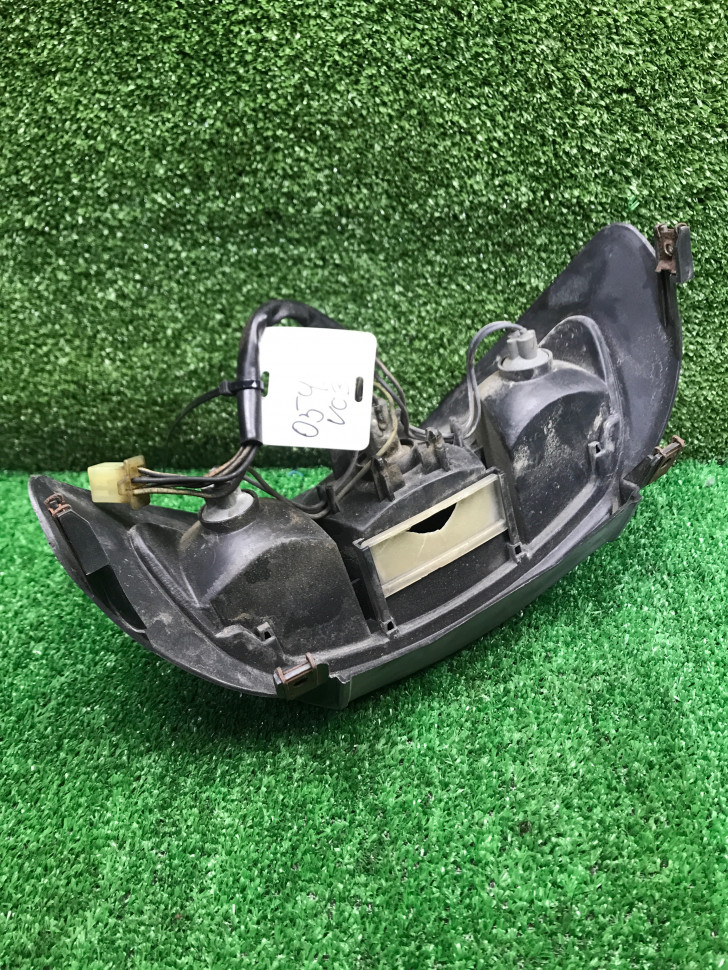 Фонарь задний Suzuki Sepia new