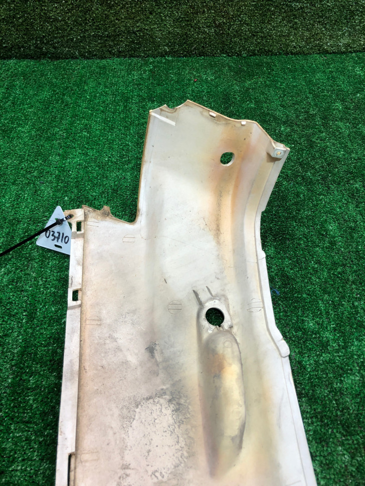 Облицовка Tact AF-24 боковая левая белая Оригинал