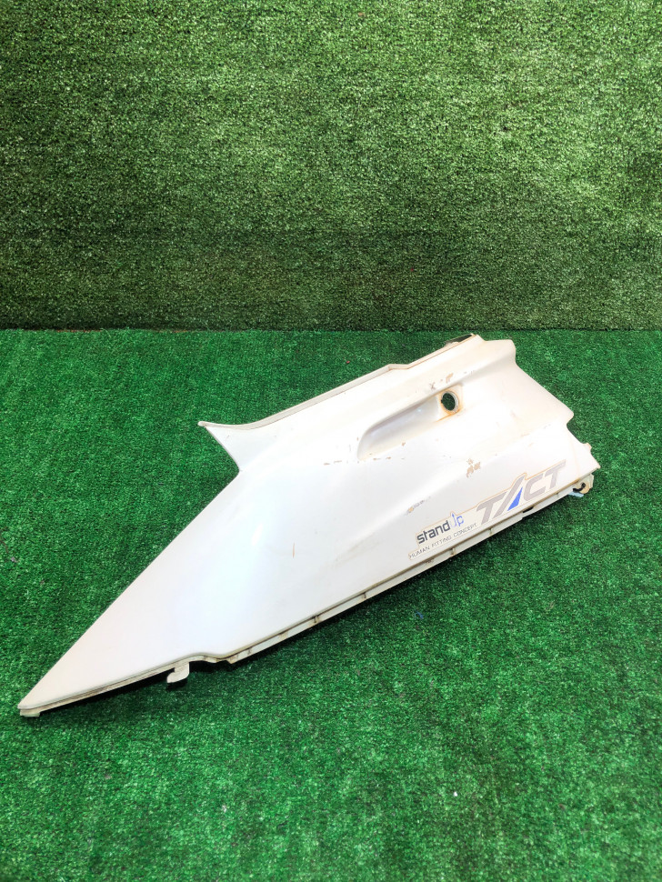 Облицовка Tact AF-24 боковая левая белая Оригинал