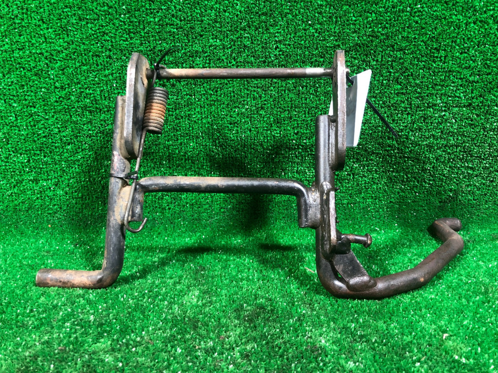 Подножка центральная Suzuki Lets 2 