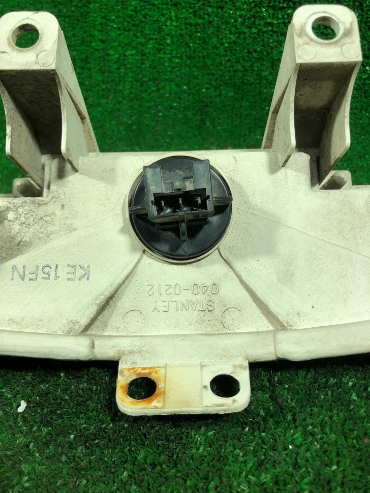 Задний фонарь Tact AF-24 с белой окантовкой Оригинал