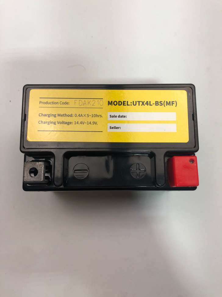 Аккумулятор UTX4L-BS (12v 4Ач) универсальный (111*70*86)