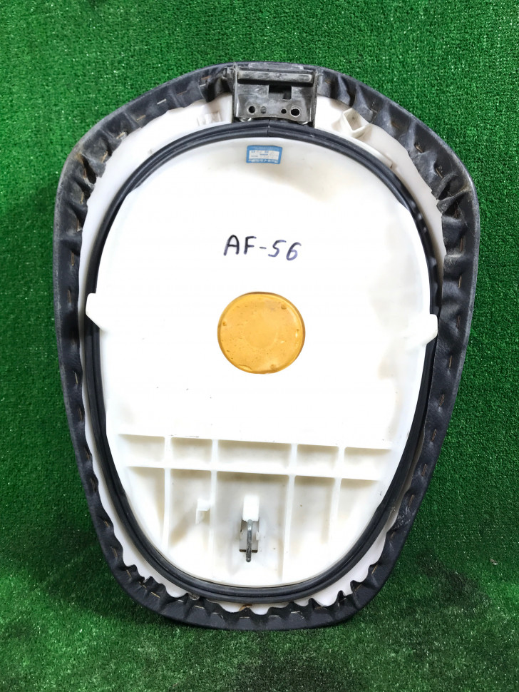 Сиденье ''Седло'' Honda Dio AF-56 порвано Сиденье ''Седло'' Honda Dio AF-56 порвано