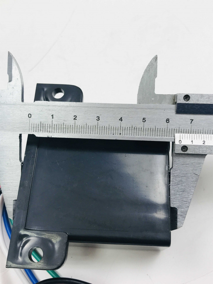 Коммутатор Буран снегоход 84.3734-01 /К1 5-ти проводной с квадратным разъемом Коммутатор Буран снегоход 84.3734-01 /К1 5-ти проводной с квадратным разъемом