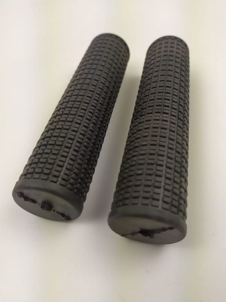 Ручки руля велосипедные (пара) "Мелкий Шип", 120мм, цвет черный.