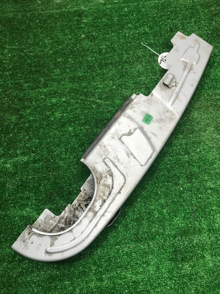 Кожух цепи нижний Bajaj Boxer BM150