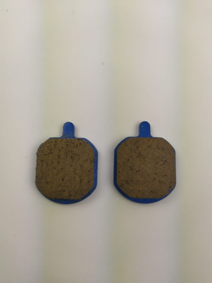 Колодки тормозные велосипедные (дисковые) материал органика, цвет голубой