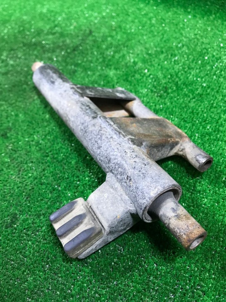 Маятник Honda Live Dio ZX AF35