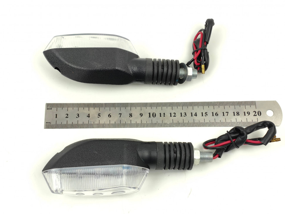 Поворотники светодиодные универсальные мото/скутер (2 штуки) тип 2