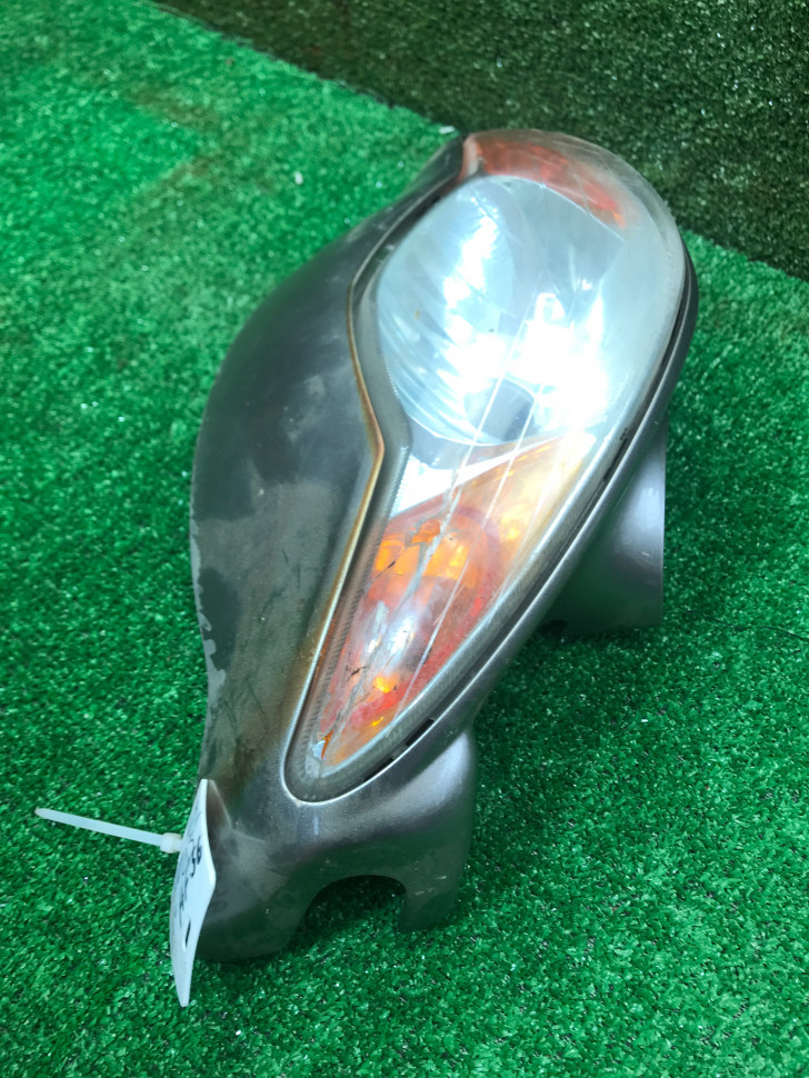 Фара передняя с облицовкой Honda Dio AF-56 битая