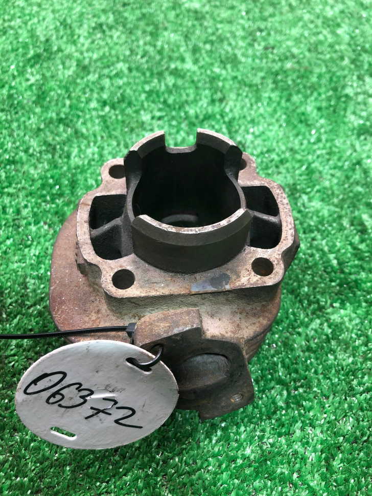 Цилиндр Yamaha Jog 50 оригинал в расточку