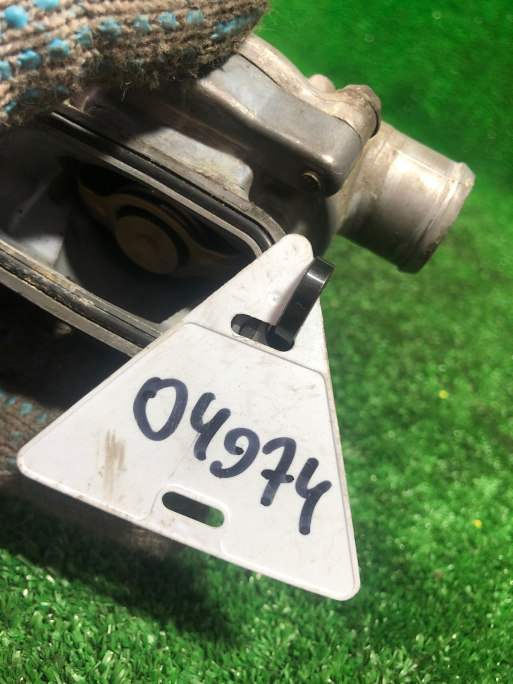 Термостат в сборе Kawasaki ZX1000 Ninja ZX-10R 2004 Термостат в сборе Kawasaki ZX1000 Ninja ZX-10R 2004