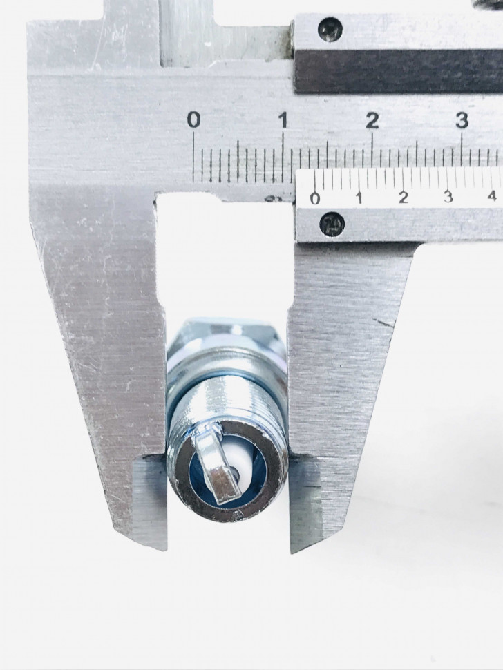 Свеча Буран Arctic cat BP6E