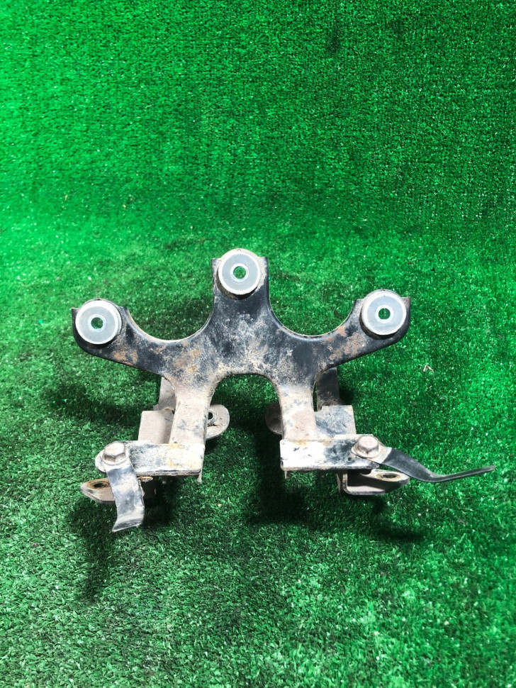 Кронштейн заднего фонаря Kawasaki ZZR 400 Оригинал