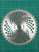 Нож мотокосы 40T (d=230/22.4 mm) (победитовые зубья)