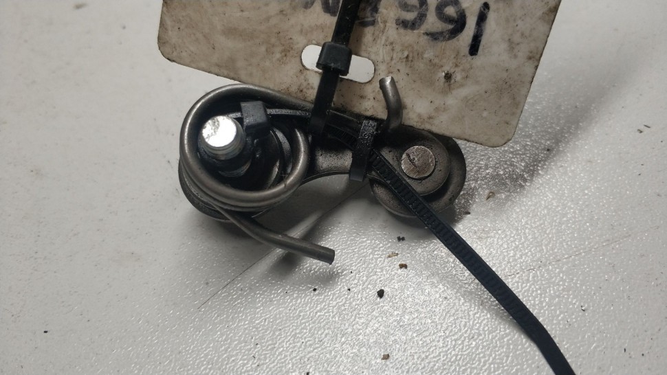 Фиксатор копирного вала 162FMJ,164FML,166FML,166FMM Фиксатор копирного вала 162FMJ,164FML,166FML,166FMM