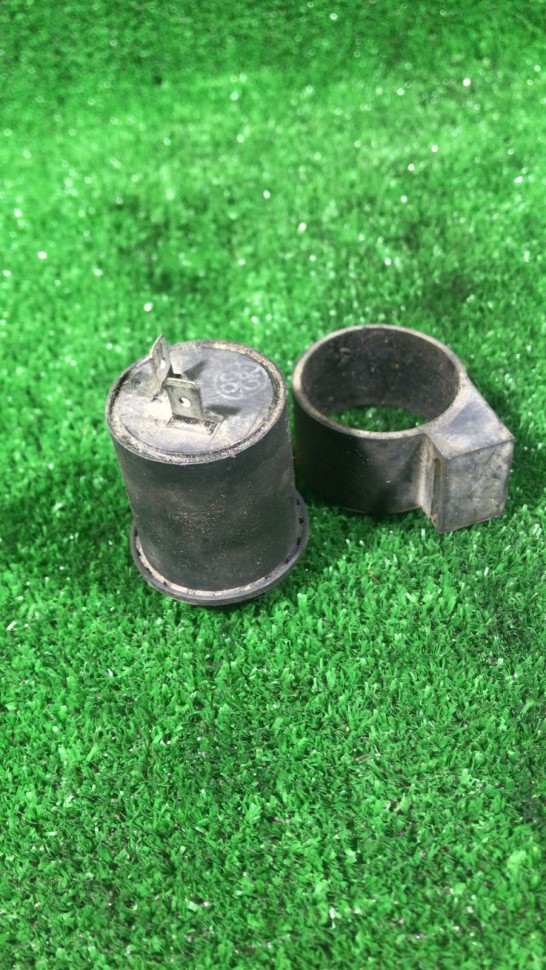 Реле поворотов Sym Orbit 50 2 контакта Оригинал