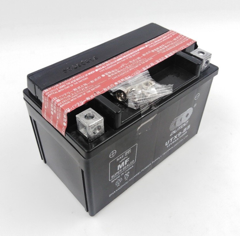 Аккумулятор OUTDO MF YTX9-BS (12V 9hr) сухозаряженный, с электролитом (150*87*105)