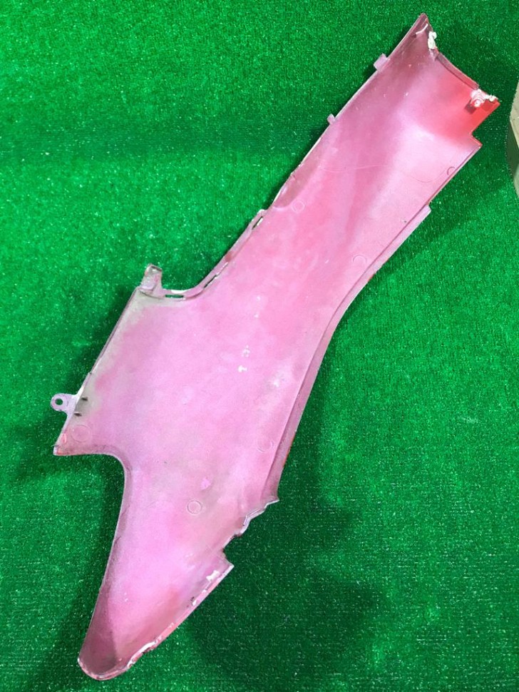 Облицовка боковая правая Honda Live Dio ZX AF35 Облицовка боковая правая Honda Live Dio ZX AF35