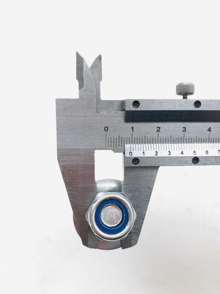 Набор болтов Буран крепления двигателя с гайками и шайбами