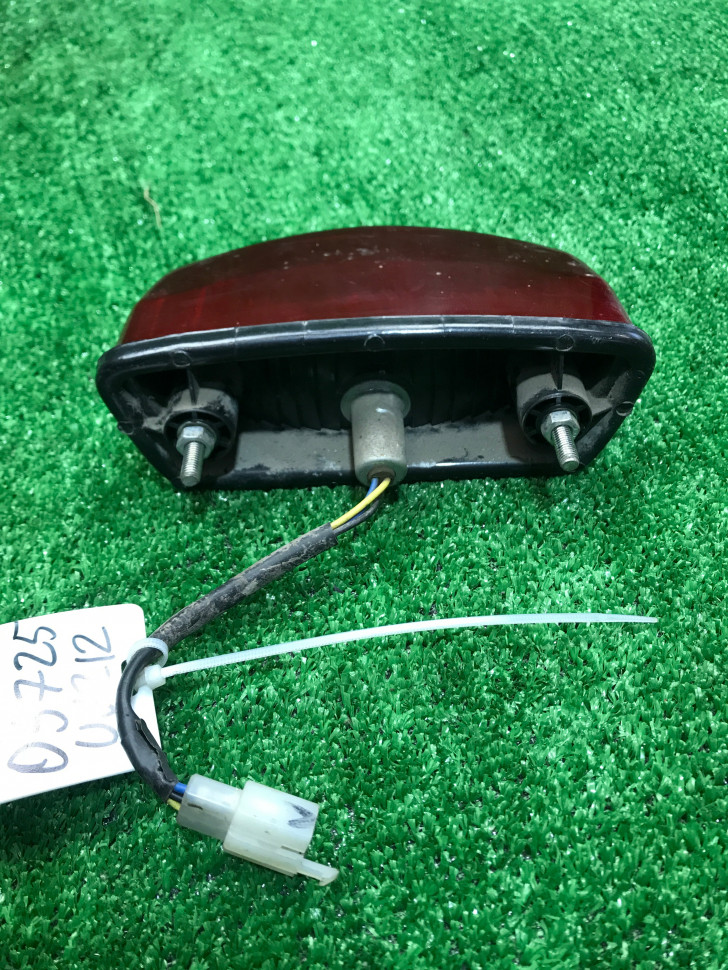Задний фонарь YAMAHA YBR-125cn