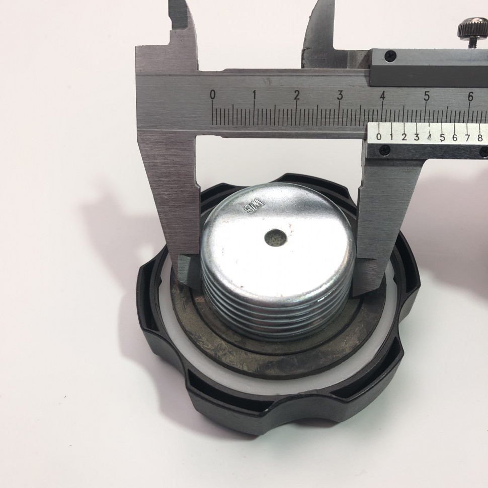 Крышка бензобака 152F-192F