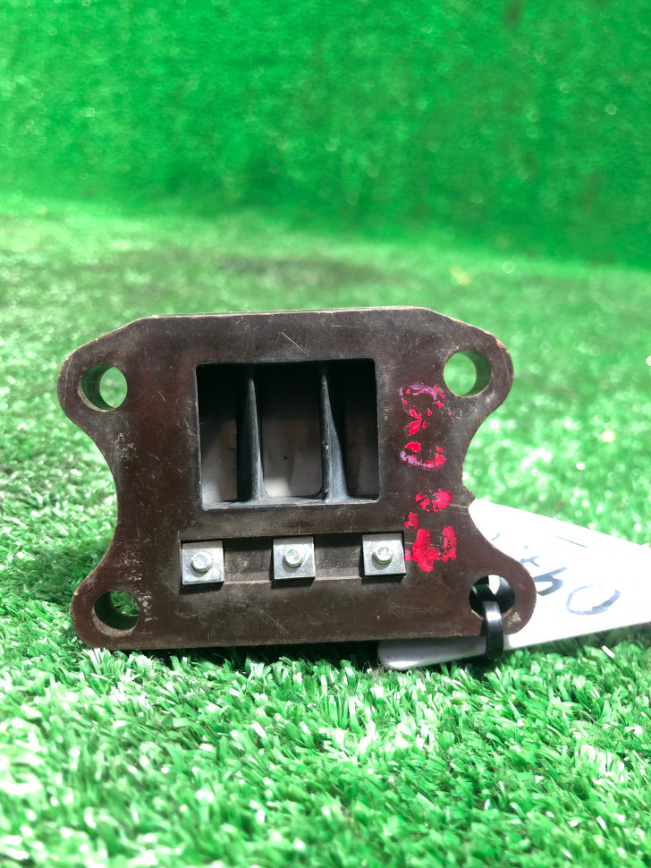 Клапан лепестковый Honda Dio AF-18/AF-27 стальные лепестки Клапан лепестковый Honda Dio AF-18/AF-27 стальные лепестки