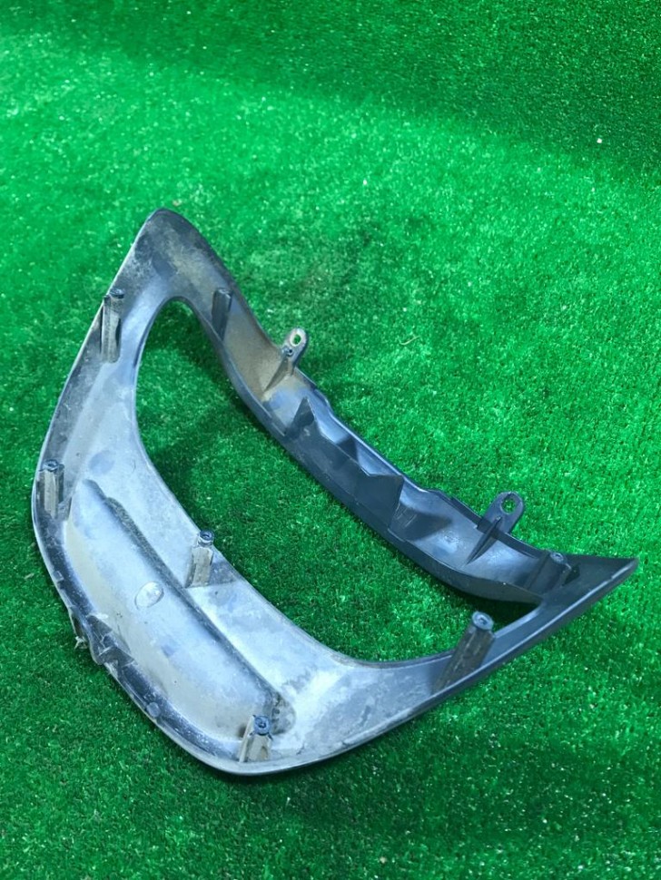 Рамка заднего фонаря Honda Tact AF-30 Рамка заднего фонаря Honda Tact AF-30