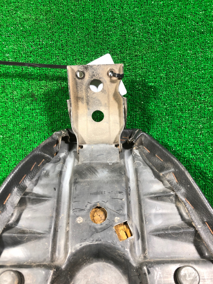 Сиденье Honda Gyro Canopy TA-02 Оригинал