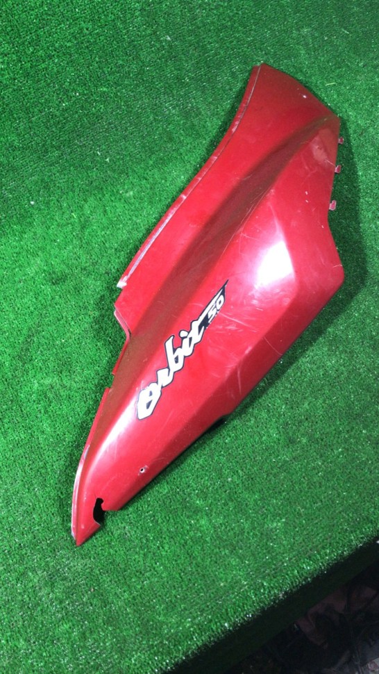 Облицовка боковая правая SYM Orbit 50/125 Красная