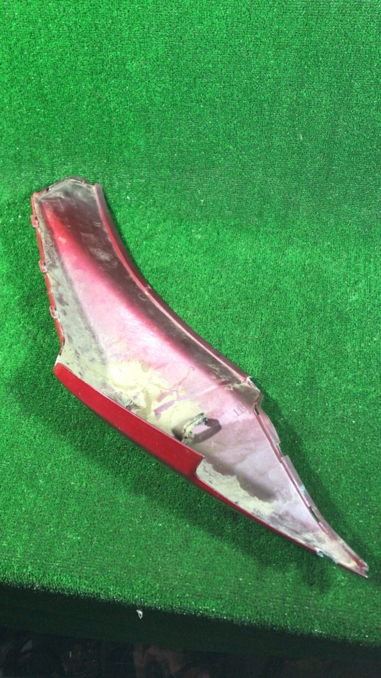 Облицовка боковая правая SYM Orbit 50/125 Красная