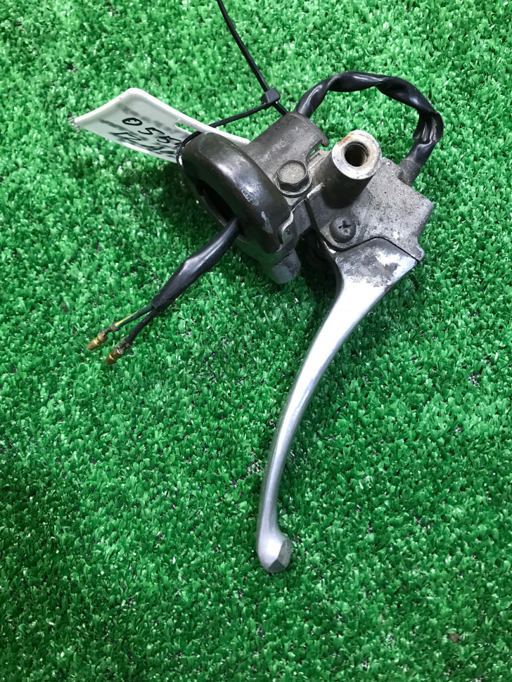 Рычаг тормоза правый (корпус ручки газа) Honda Dio AF-56