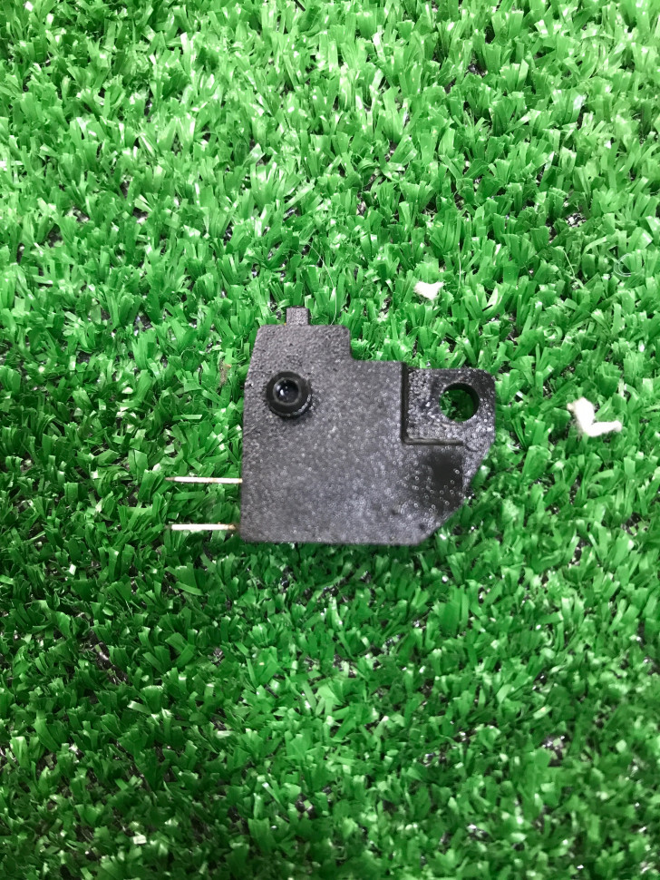 Концевик правой тормозной машинки Sym Orbit 50