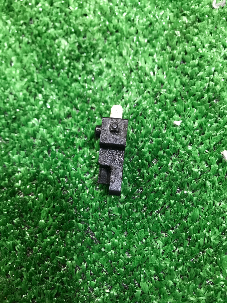 Концевик правой тормозной машинки Sym Orbit 50