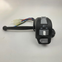 Переключатель руля левый на китайские скутеры с двигателями 139QMB и т.п уценка