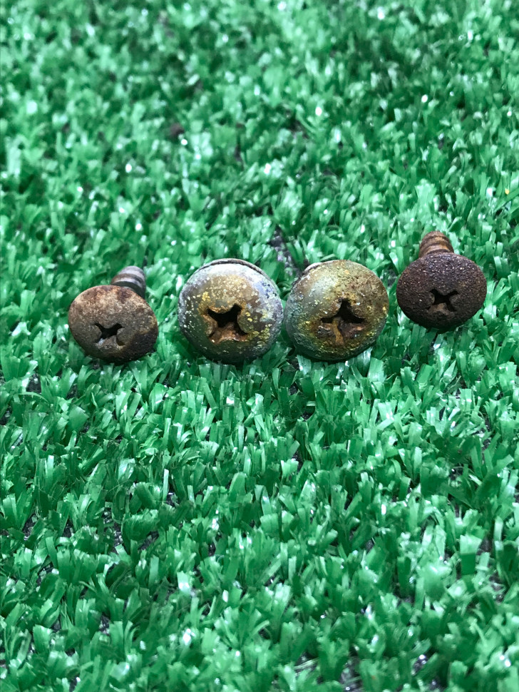 Крепеж бокового обтекателя Suzuki Sepia NEW Крепеж бокового обтекателя Suzuki Sepia NEW