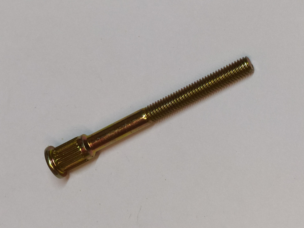 Шпилька карбюратора бензопилы Stihl MS 180