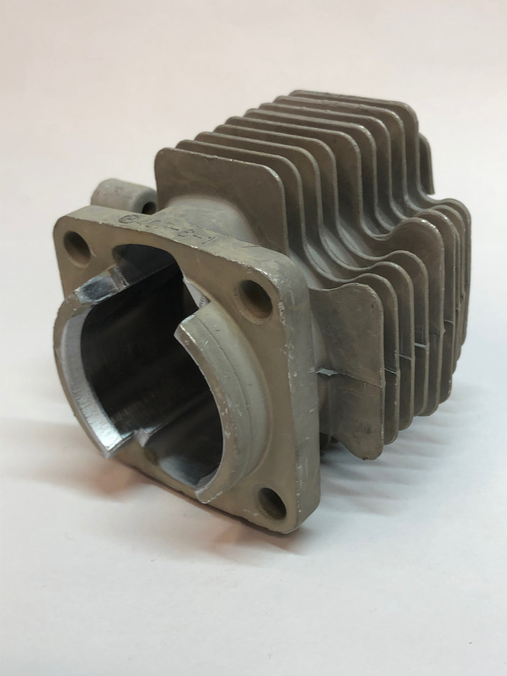 Поршневая мотопомпы (ЦПГ) 43cc (d=40) 1E40F-6