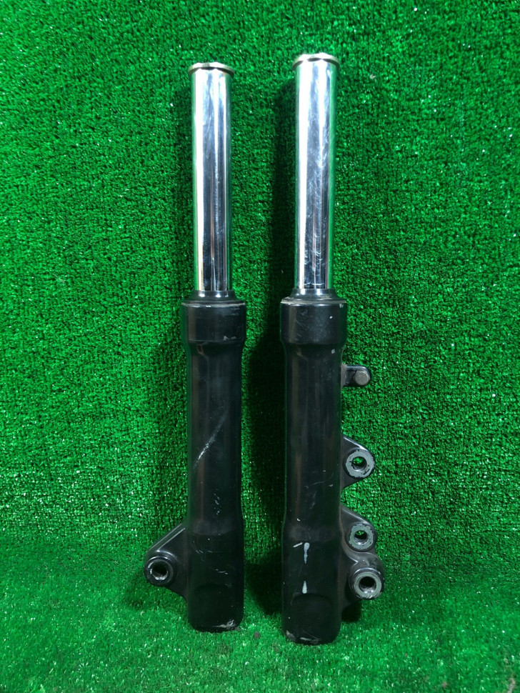 Перья вилки Yamaha Jog SA-16J Оригинал