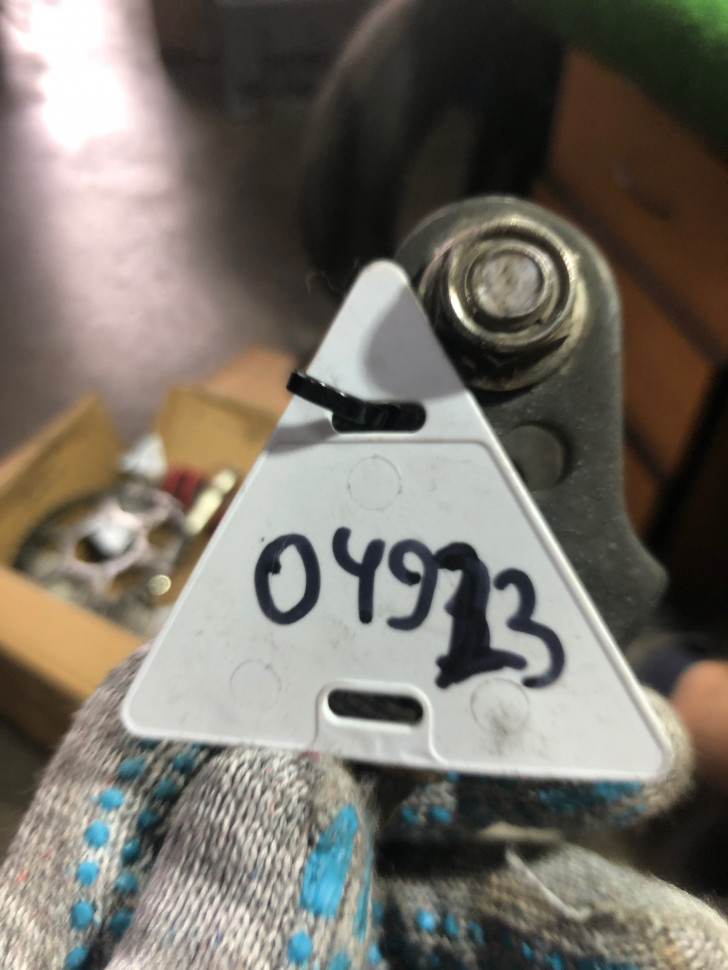 Верхнее крепление амортизатора Kawasaki ZX1000 Ninja ZX-10R 2004