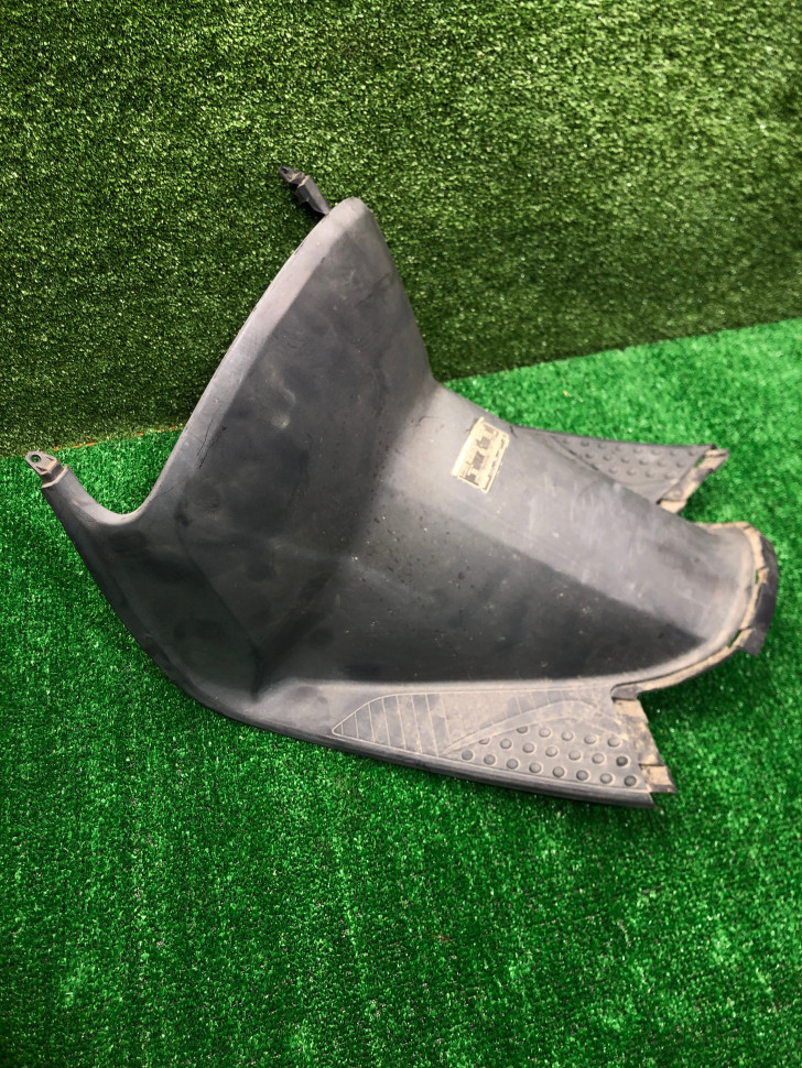 Облицовка передняя внутренняя Honda Dio AF-56 Тип 2 Облицовка передняя внутренняя Honda Dio AF-56 Тип 2