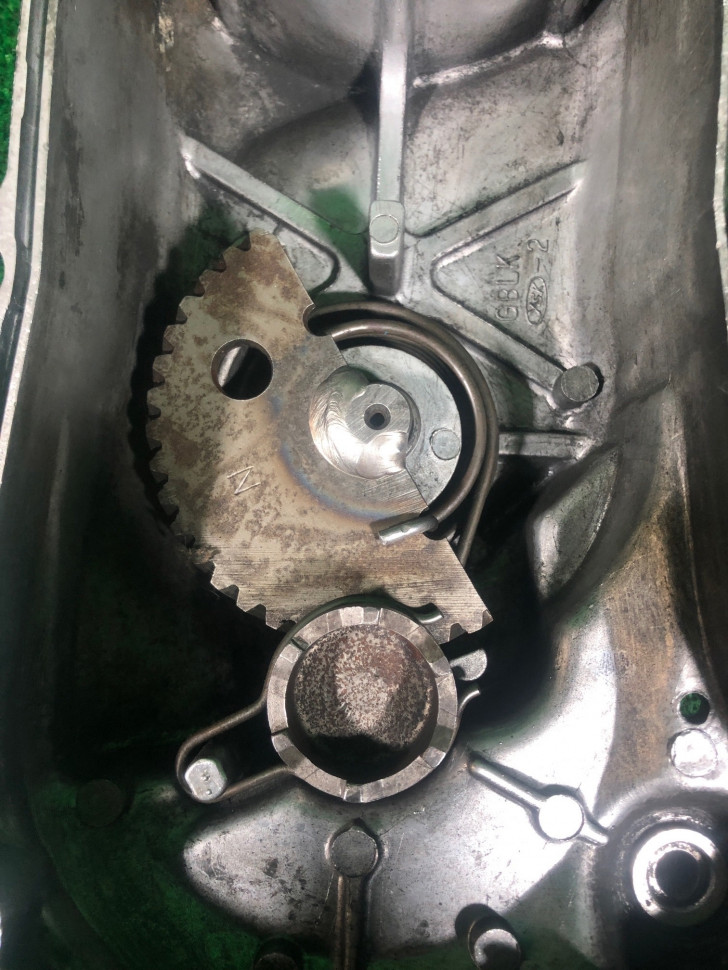 Крышка вариатора Honda Dio AF-34/AF-35 GBLK Без лапки Крышка вариатора Honda Dio AF-34/AF-35 GBLK Без лапки